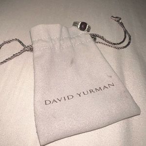 DAVID YURMAN GARNET RING size-8.5